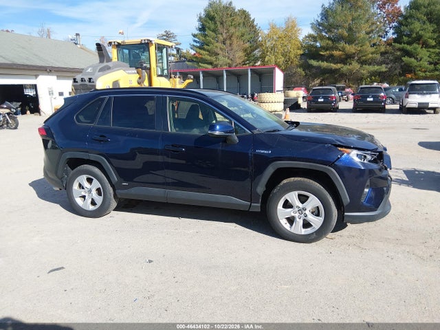 Auction sale of the 2021 Toyota Rav4 Hybrid Xle, vin: JTMRWRFV5MD126463, lot number: 46434102