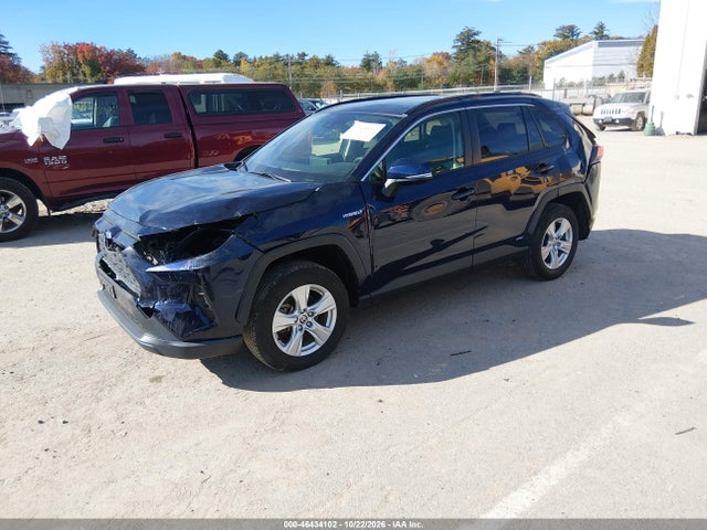 Auction sale of the 2021 Toyota Rav4 Hybrid Xle, vin: JTMRWRFV5MD126463, lot number: 46434102