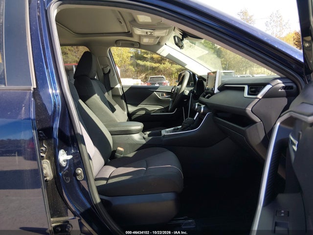 Auction sale of the 2021 Toyota Rav4 Hybrid Xle, vin: JTMRWRFV5MD126463, lot number: 46434102
