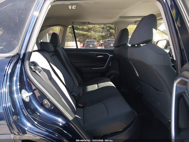 Auction sale of the 2021 Toyota Rav4 Hybrid Xle, vin: JTMRWRFV5MD126463, lot number: 46434102