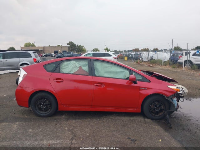 JTDKN3DU8E1760431 Toyota Prius Two