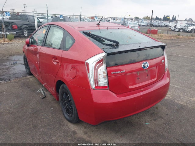 JTDKN3DU8E1760431 Toyota Prius Two