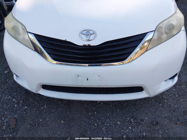 46436284 :رقم المزاد ، 5TDKK3DC5CS242583 vin ، 2012 Toyota Sienna Le V6 8 Passenger مزاد بيع