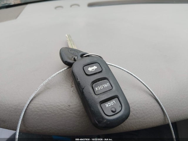 46437638 :رقم المزاد ، 4T1BE32K42U634719 vin ، 2002 Toyota Camry Le مزاد بيع