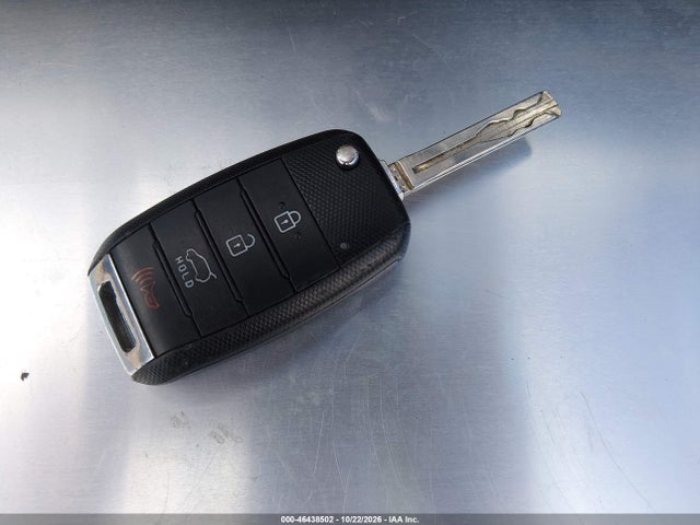 KIA SOUL + 2016 KNDJP3A56G7352044 Image 11