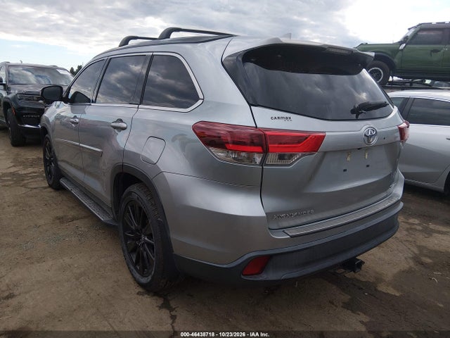 Toyota Highlander Se 2019 5TDJZRFH7KS956085 Image 3