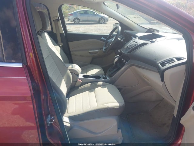 2015 Ford Escape Se მანქანა იყიდება აუქციონზე, vin: 1FMCU9GX9FUB02368, აუქციონის ნომერი: 46438855