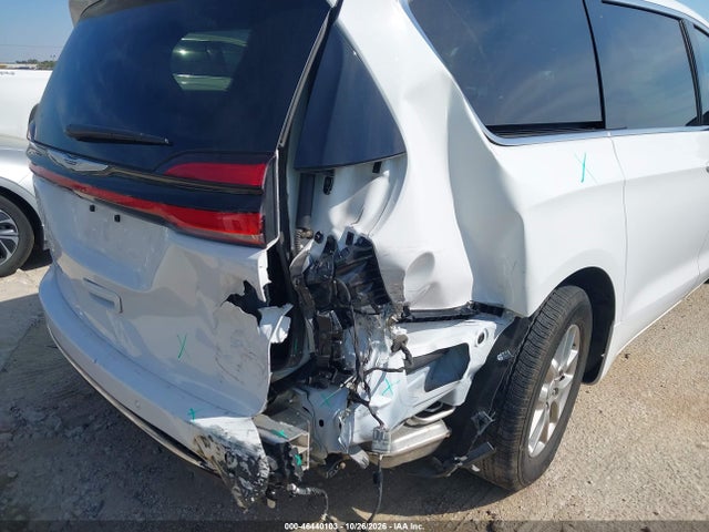 Auction sale of the 2025 Chrysler Pacifica Select, vin: 2C4RC1BG7SR577020, lot number: 46440103