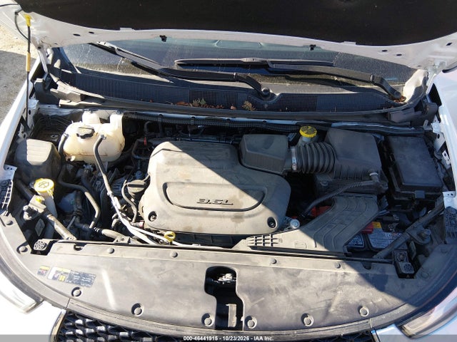 Chrysler Pacifica Touring L 2024 2C4RC1BG2RR152251 Image 10