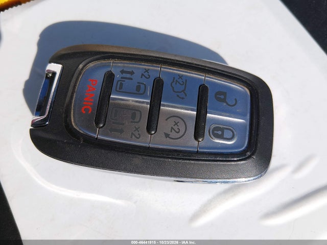 Chrysler Pacifica Touring L 2024 2C4RC1BG2RR152251 Image 11