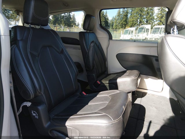 Chrysler Pacifica Touring L 2024 2C4RC1BG2RR152251 Image 8