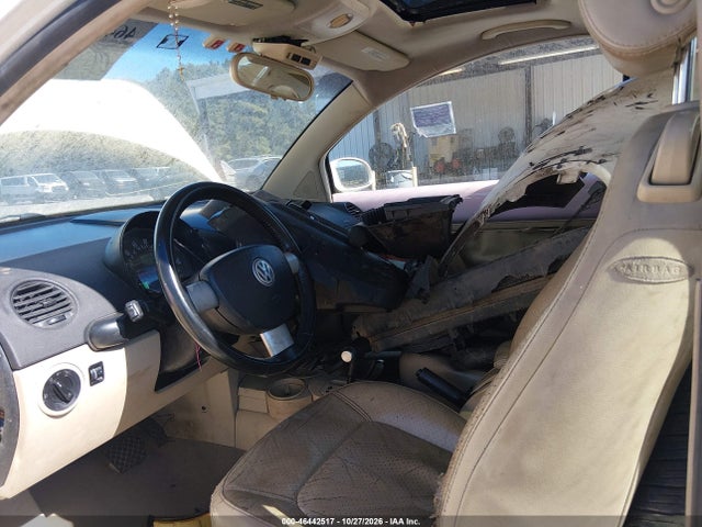 46442517 :رقم المزاد ، 3VWCK31C74M422669 vin ، 2004 Volkswagen New Beetle Gls 2.0l مزاد بيع