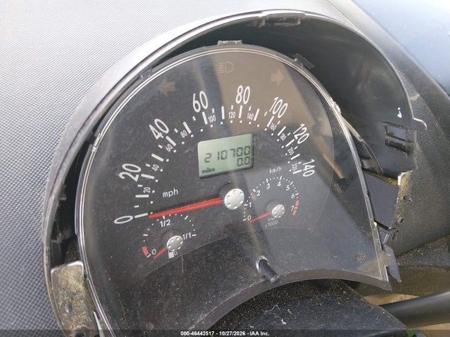 46442517 :رقم المزاد ، 3VWCK31C74M422669 vin ، 2004 Volkswagen New Beetle Gls 2.0l مزاد بيع