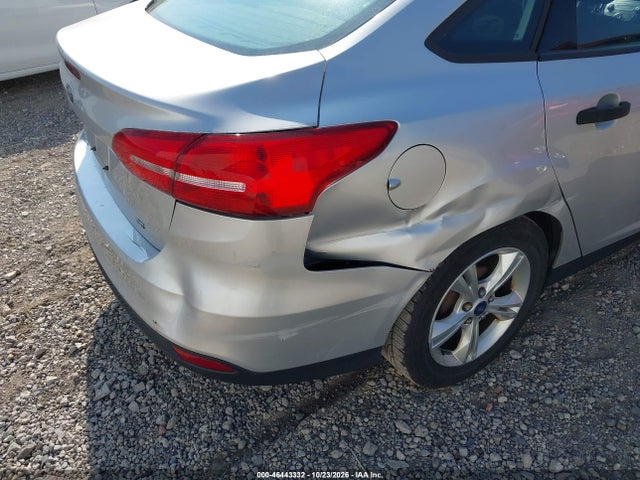 Продажа на аукционе авто 2015 Ford Focus S, vin: 1FADP3E23FL247597, номер лота: 46443332