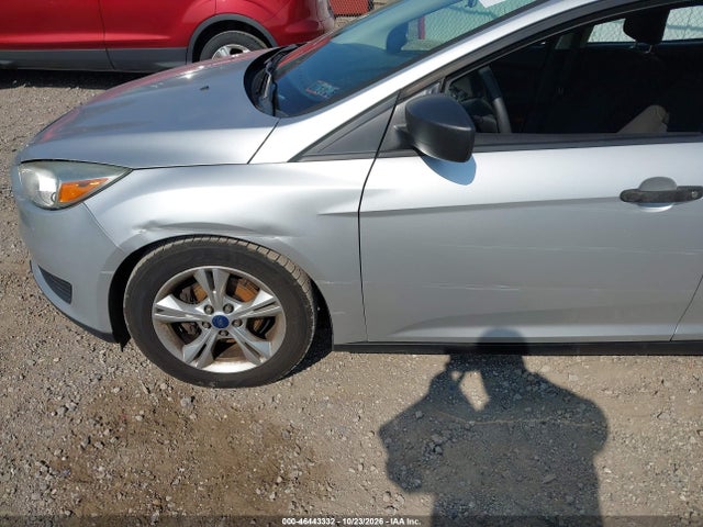Продажа на аукционе авто 2015 Ford Focus S, vin: 1FADP3E23FL247597, номер лота: 46443332