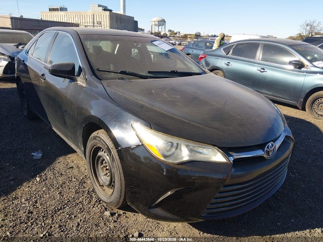 Продаж на аукціоні авто 2015 Toyota Camry Hybrid Le, vin: 4T1BD1FKXFU156104, номер лоту: 46443948