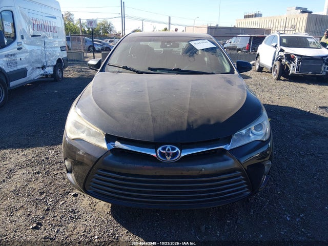 46443948 :رقم المزاد ، 4T1BD1FKXFU156104 vin ، 2015 Toyota Camry Hybrid Le مزاد بيع