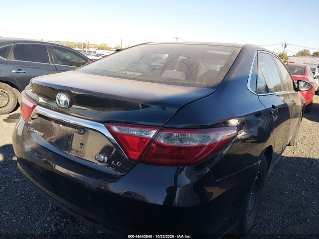 46443948 :رقم المزاد ، 4T1BD1FKXFU156104 vin ، 2015 Toyota Camry Hybrid Le مزاد بيع
