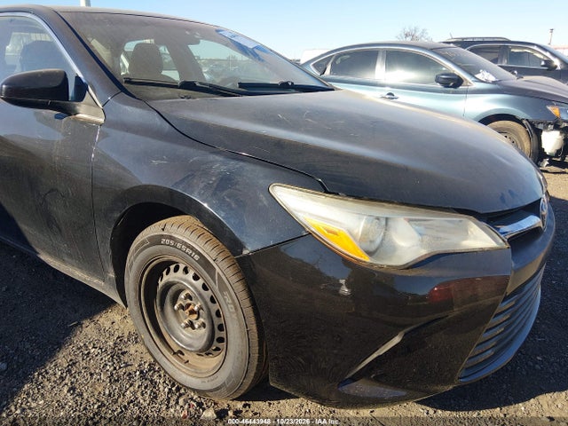 46443948 :رقم المزاد ، 4T1BD1FKXFU156104 vin ، 2015 Toyota Camry Hybrid Le مزاد بيع