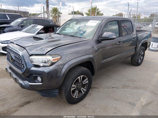 3TMAZ5CNXKM111010 Toyota Tacoma Trd Sport