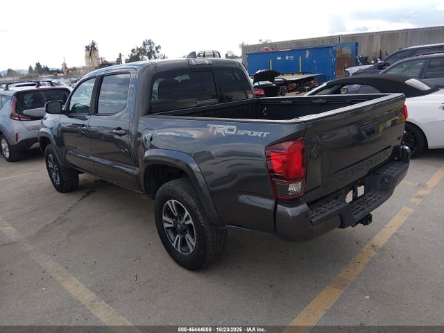 3TMAZ5CNXKM111010 Toyota Tacoma Trd Sport