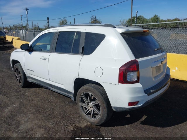 Jeep Compass Sport 2014 1C4NJCBB7ED504144 Image 3