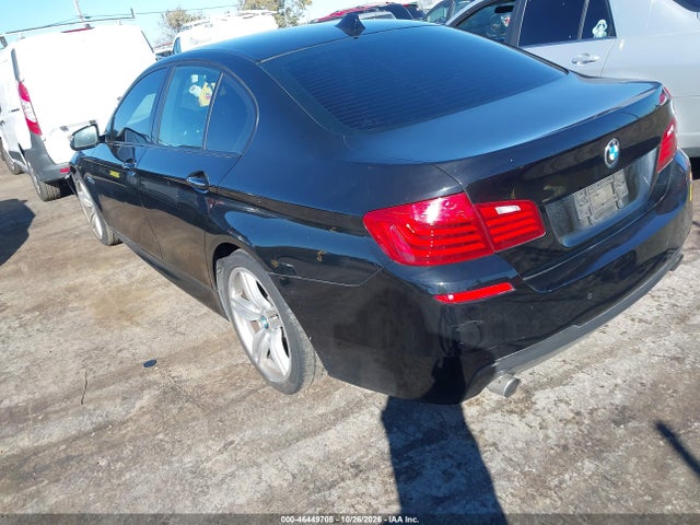 BMW 535i 2016 WBA5B1C51GG131014 Image 3