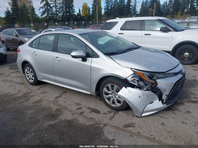 5YFB4MDE4TP480581 Toyota COROLLA LE