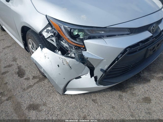 5YFB4MDE4TP480581 Toyota COROLLA LE