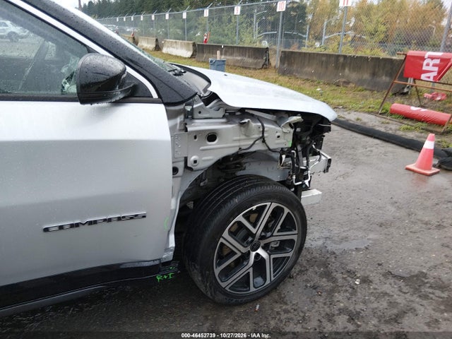 Jeep Compass Limited 4x4 2025 3C4NJDCN1ST624526 Image 19