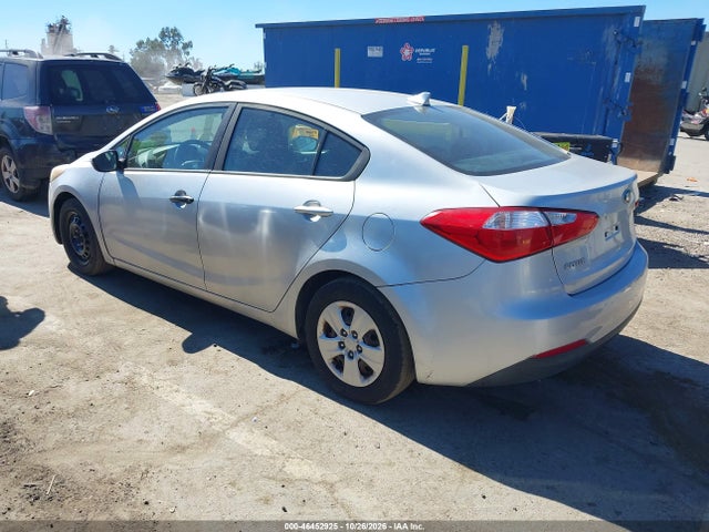 KIA FORTE LX 2016 KNAFX4A64G5544043 Image 3