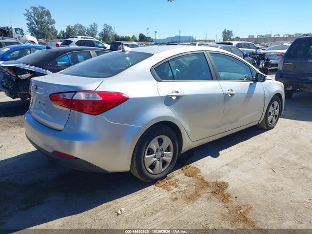 KIA FORTE LX 2016 KNAFX4A64G5544043 Image 4