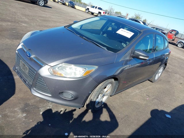 Ford FOCUS SE 2014 1FADP3K26EL143883 Image 2