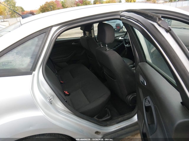 Ford FOCUS SE 2016 1FADP3F25GL368938 Image 8