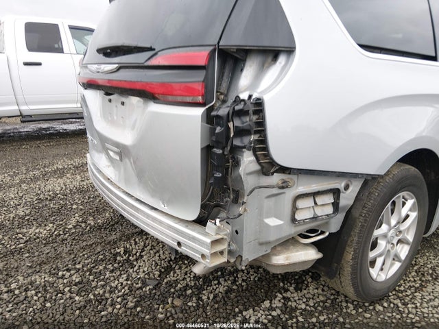 Chrysler Pacifica Select 2026 2C4RC1BG1TR185863 Image 19