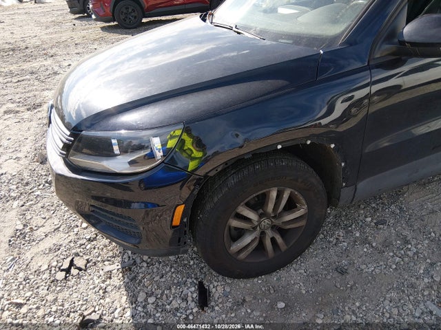 2016 Volkswagen Tiguan S მანქანა იყიდება აუქციონზე, vin: WVGAV7AX5GW005577, აუქციონის ნომერი: 46471432