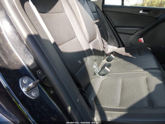 2016 Volkswagen Tiguan S მანქანა იყიდება აუქციონზე, vin: WVGAV7AX5GW005577, აუქციონის ნომერი: 46471432