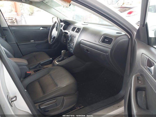 2012 Volkswagen Jetta 2.5l Se მანქანა იყიდება აუქციონზე, vin: 3VWDP7AJXCM374854, აუქციონის ნომერი: 46471518