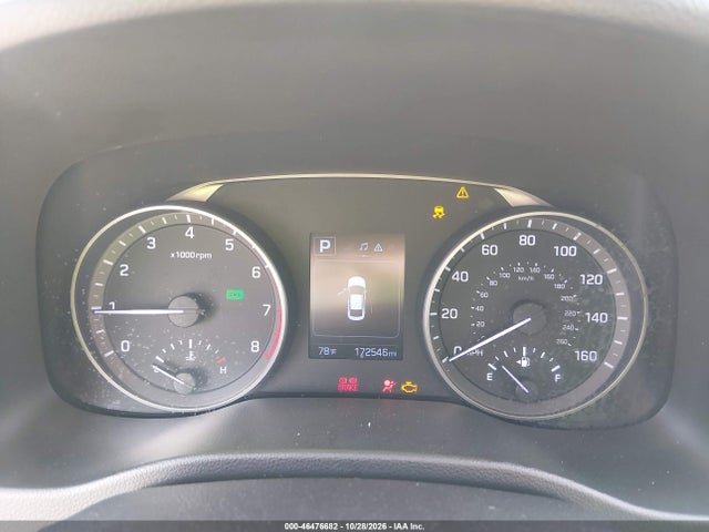 5NPD84LF0JH301826 Hyundai ELANTRA SEL