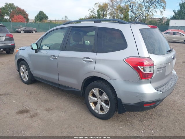 46481582 :رقم المزاد ، JF2SJADC8FH429852 vin ، 2015 Subaru Forester 2.5i Premium مزاد بيع