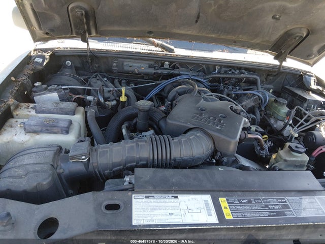 2001 Mazda B4000 Se მანქანა იყიდება აუქციონზე, vin: 4F4ZR17EX1TM17556, აუქციონის ნომერი: 46487578