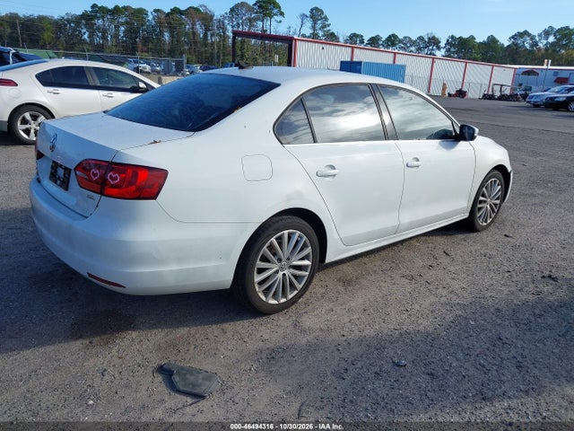 2014 Volkswagen Jetta 1.8t Sel მანქანა იყიდება აუქციონზე, vin: 3VWL07AJ9EM445402, აუქციონის ნომერი: 46494316