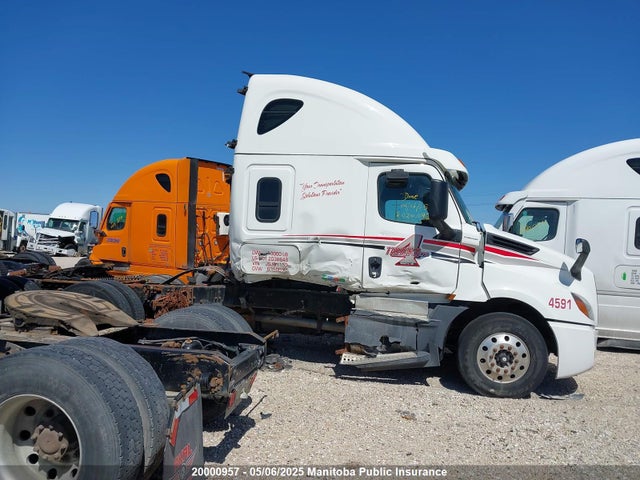 Freightliner Conventional 2018 3AKJHHDR2JSJD1153 Image 13
