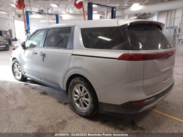KNDNB5H32N6158680 KIA Carnival Lx