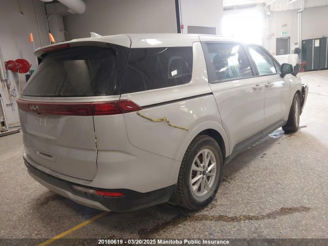 KNDNB5H32N6158680 KIA Carnival Lx