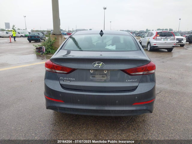 KMHD84LF6HU219076 Hyundai 2017