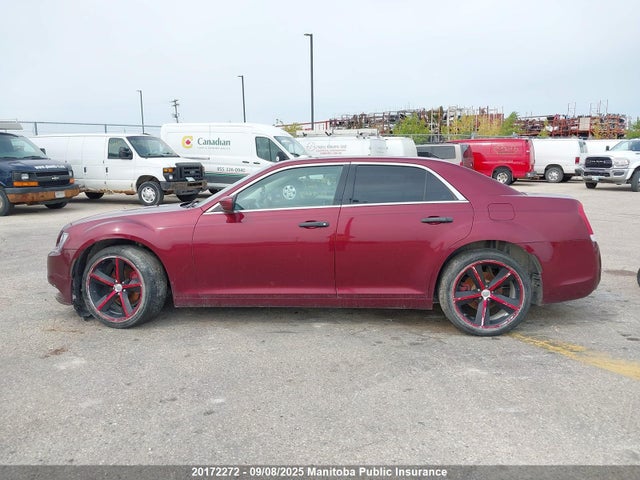 2C3CCAAG6GH156219 Chrysler 300