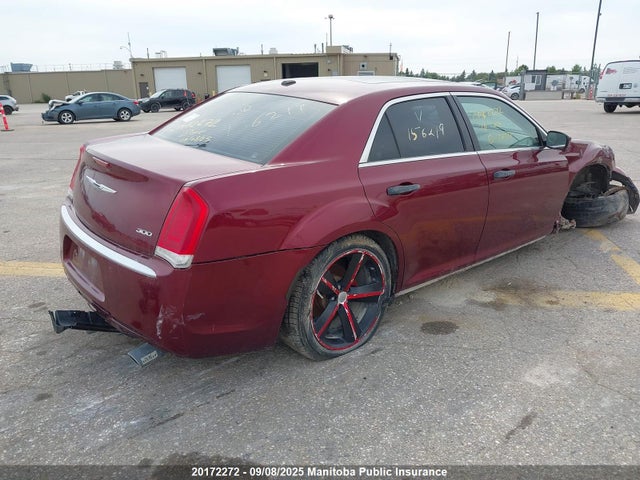 2C3CCAAG6GH156219 Chrysler 300