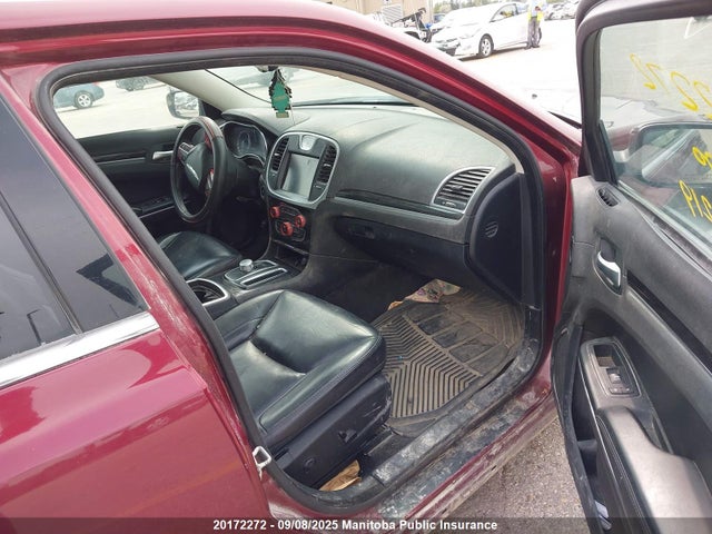 2C3CCAAG6GH156219 Chrysler 300