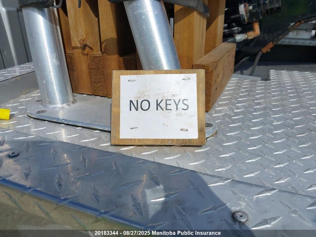 1XKYDP9X9NJ988367 Kenworth Mx/mx-13